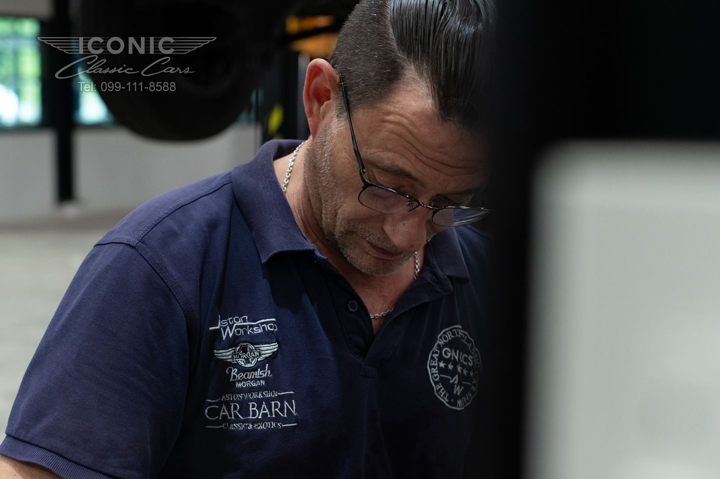 team - Iconic Classic Car